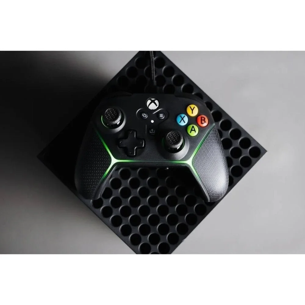 Xbox Accessory: Wired Controller - SURGE Microwatt Junior‎ Black